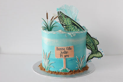 Gâteau personnalisé de luxe ( beaucoup de décoration)