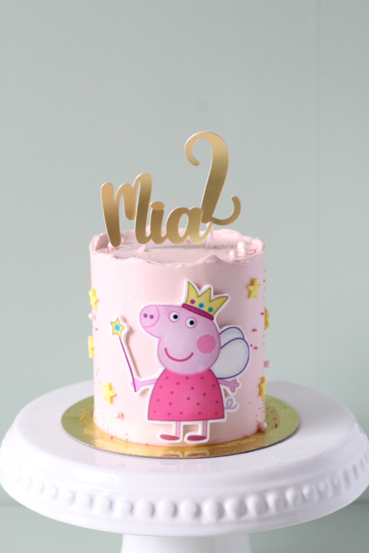 Smash the cake